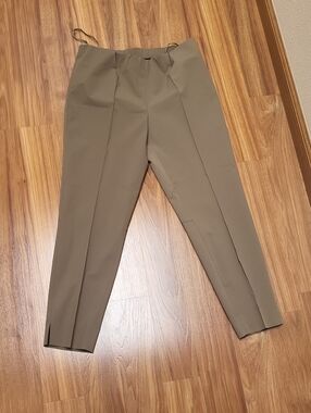 Basler Olive-Taupe Cropped Slim Ankle Trousers
